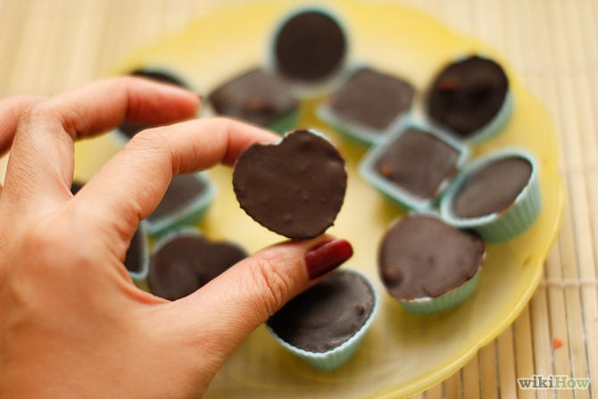 Cách làm socola trái tim cho Valentine đơn giản mà ngon tuyệt