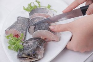 Cách làm món canh cá lóc nấu lá giang ngon khó cưỡng