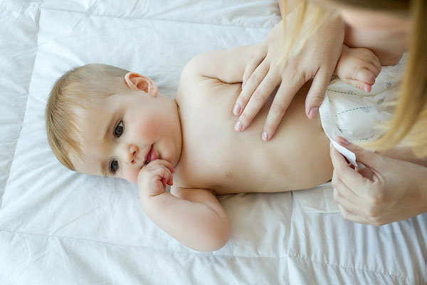 Nguyên nhân và cách điều trị bệnh vàng da ở trẻ sơ sinh