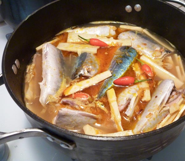 Cách làm món cá nục kho măng