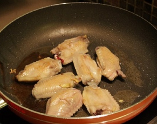 Cách làm món cánh gà rang muối