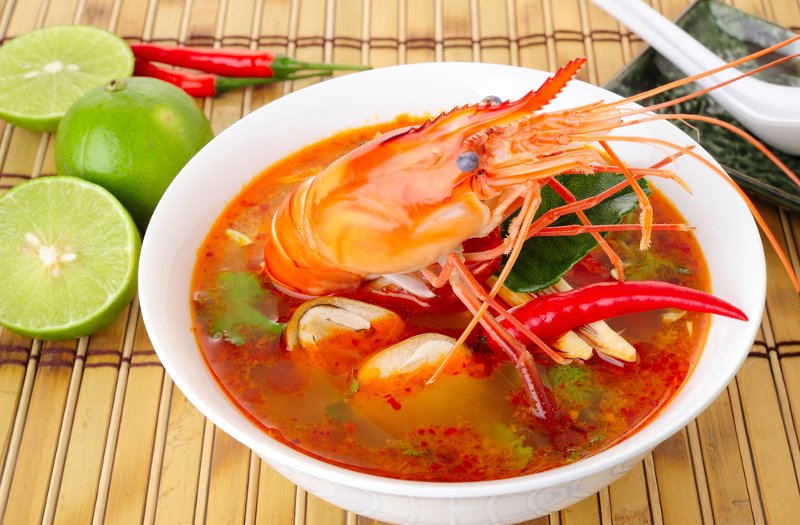 Cách làm món súp Tom Yum chuẩn vị Thái