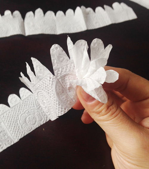 Cách làm hoa đào bằng giấy thật đẹp và đơn giản.