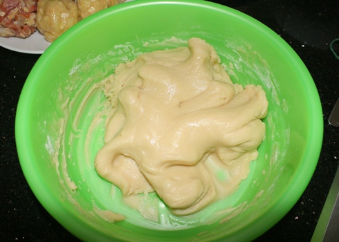 Cách làm bánh Trung Thu nhân sữa dừa cực ngon