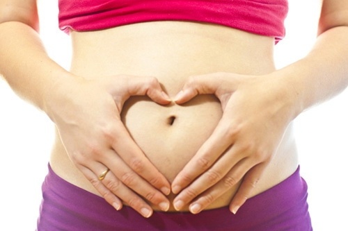 Sự phát triển thai nhi tháng thứ 3 và sự thay đổi của cơ thể mẹ.