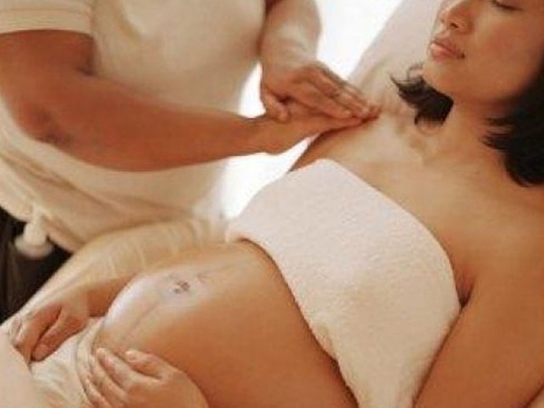 Cách massage đúng cách nhất dành cho bà bầu để giảm mệt mỏi, căng thẳng
