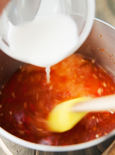 Cách pha nước chấm chua ngọt ai ăn cũng phải khen - sucsongkhoe.com