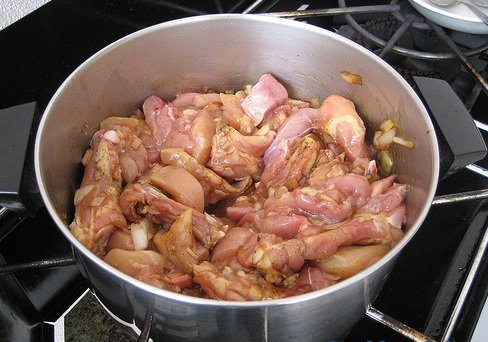 Cách làm thịt gà nấu đông mới độc nhất - sucsongkhoe.com