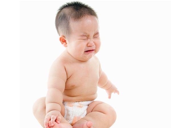Nguyên nhân bé bị sốt cao biện pháp xử trí đúng cách giúp bé hạ sốt nhanh nhất. 