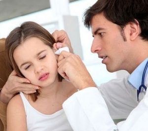 Bệnh viêm tai giữa ở trẻ em 