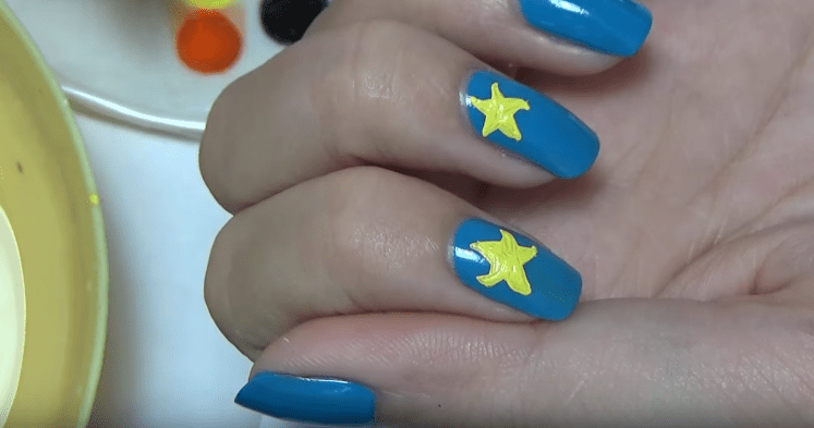Hướng dẫn vẽ móng hình ngôi sao biển