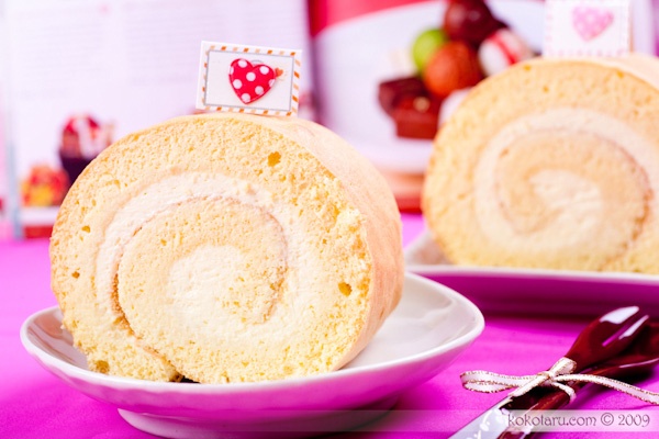 cách làm bánh cuộn kem ngon tuyệt vời cho ngày lễ ngọt ngào ngay tại nhà