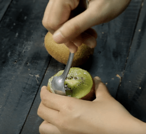 Tổng hợp những cách gọt trái cây mà bạn chưa từng biết