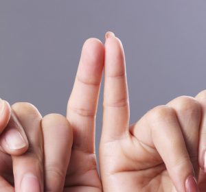 Xem bói độ dài ngắn các ngón tay để biết tính cách