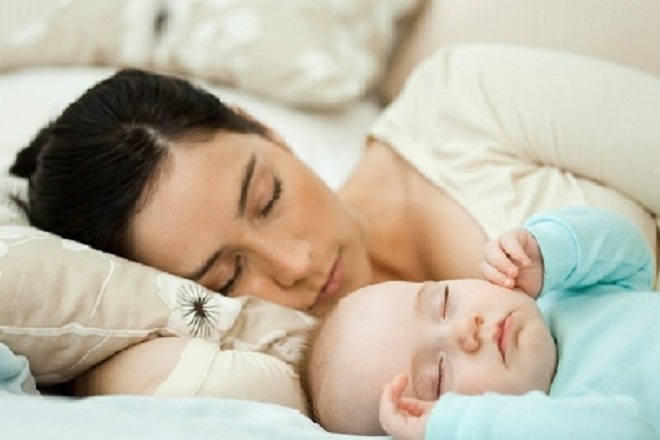 Nguyên nhân gây mệt mỏi và cách cải thiện sức khỏe sau khi sinh hiệu quả cho mẹ