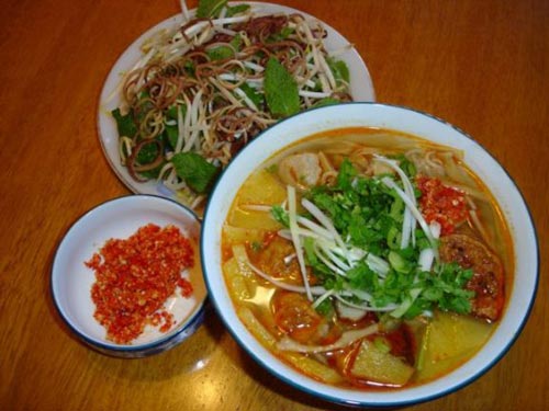 Tổng hợp những món ăn ngon phải thử và đặc sản làm quà khi du lịch Đà Nẵng