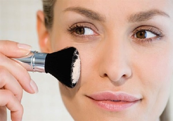 Hướng dẫn chi tiết về các bước trang điểm đơn giản nhất cho những người mới bắt đầu làm quen với make up