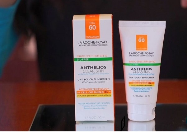 Anthelios 60 Melt in Sunscreen Milk của hãng LaRoche Posay